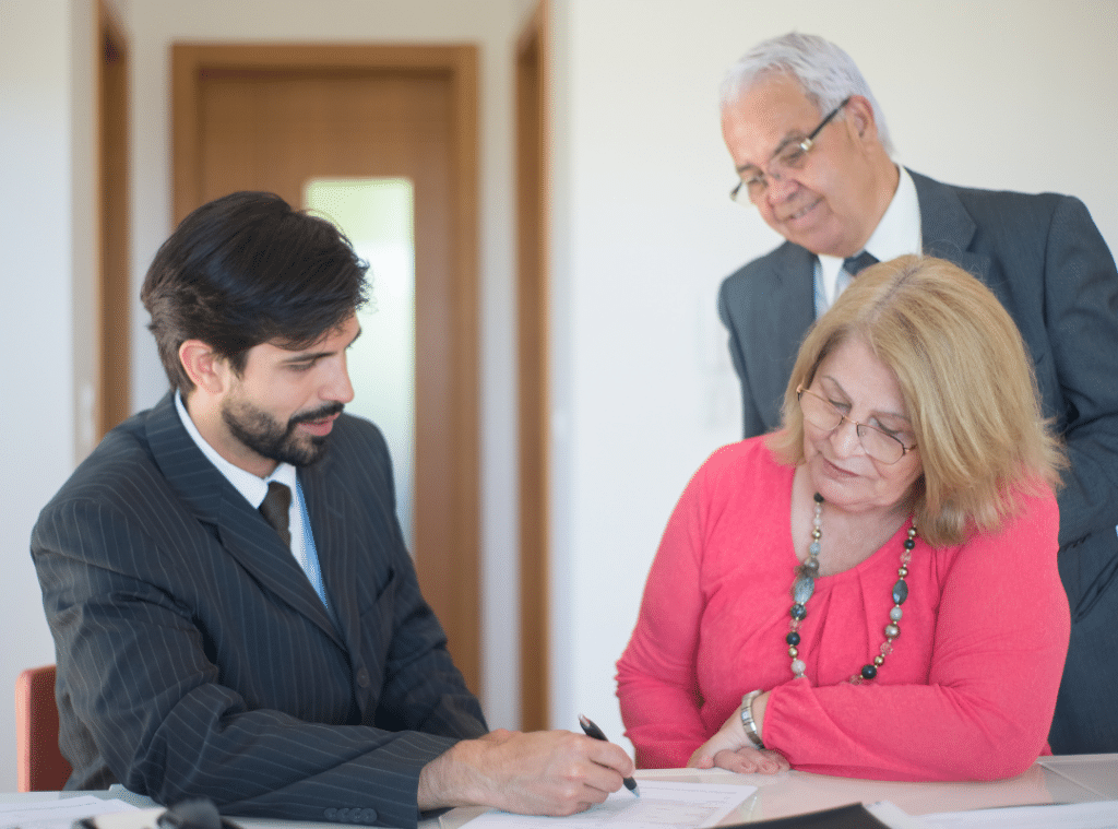 what is a real estate advisor